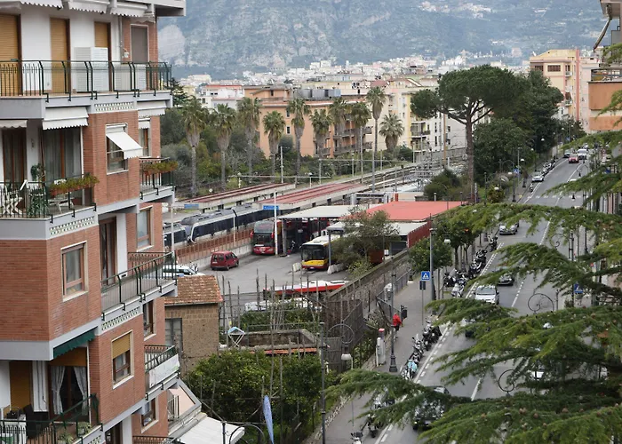 ゲストハウス English