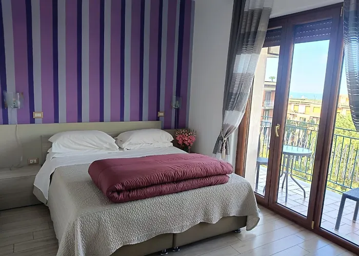 ゲストハウス English